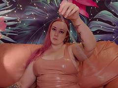 Amateur, Dominacion femenina