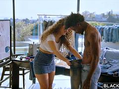 Grote lul, Grote mammen, Zwart, Pijpbeurt, Bruinharig, Zwart, Interraciaal, Tieten likken