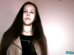 Enthousiasteling, Lieveling, Pijpbeurt, Bruinharig, Sperma in gezicht, Geld, Buiten, Openbaar