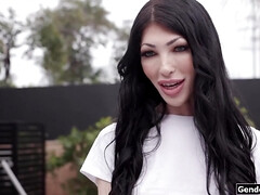 In den arsch, Kinderhüterin, Grosser schwanz, Interrassisch, Transfrau, Jungendliche (18+)