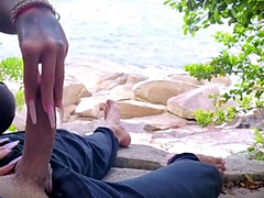 Любители, Пляж, Кончили внутрь, Семяизвержение, Ласковые ручки, Мастурбация, Тату, Молоденькие