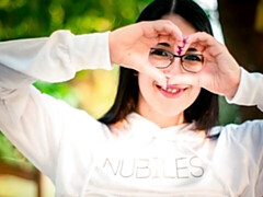 Amateur, Culo grande, Tetas grandes, Penetracion con dedos, Masturbación, Solo, Estriptis, Adolescente