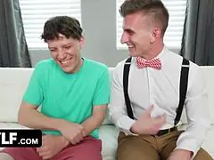 Amerikanisch, Geile alte tussi, Schmuddelige sprache, Hd, Reif, Taboo, Lehrer, Flotter dreier