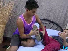 アジア人, イく瞬間, 足, ゲイ