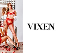 Спальня, Большой член, Минет, Собачьи, Межрасовый секс, Натуральные сиськи, Молоденькие, Сиськи