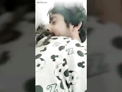 Dost ki Behan ko kiss kiya for more video join our telegram channel @rehana980