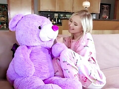 Красотки, Блондинки, Минет, Кончили внутрь, Секс без цензуры, Порнозвезда, Жесткий секс, Табу