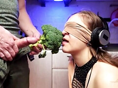 Amateur, Couple, Fille, Faciale, Fait maison, Maman, Fils, Mouillée