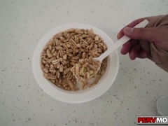Спальня, Большие сиськи, Блондинки, Ласковые ручки, Милф, Киски, Мачеха, Табу