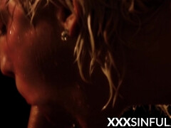 Большая жопа, Блондинки, Семяизвержение, Член, Женщины, Милф, Натуральные сиськи, Сиськи