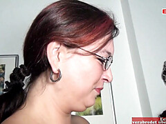 Amateur, Gros seins, Rondelette, 2 femmes 1 homme, Femme au foyer, Époux mari, Plan cul à trois, Épouse