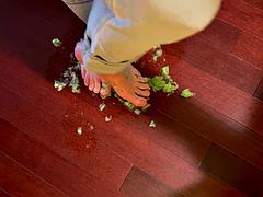 Squishing and Crushing a Foot Fetish Video
