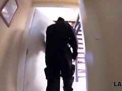 Bruinharig, Hondjeshouding, Fetisj, Moeder, Kut duiken, Mager, Uniformpje, Slet