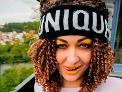 Anal, Sucer une bite, Brunette brune, En levrette, Double pénétration, Branlette thaïlandaise, Homme homme femme, Plan cul à trois