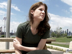 18 jaar, Bruinharig, Sperma shot, Diep in de keel, Lul, Hondjeshouding, Natuurlijk, Orgasme