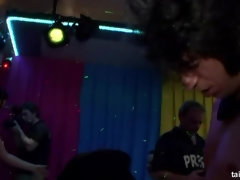 茶髪の, グローブ, 異人種間, オージー, オマンコ, サテン, フェラする, 濡れ