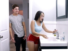 Большой член, Минет, Брюнетки, Член, Ласковые ручки, Хд, Молоденькие, Сиськи