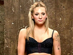 Садо мазо, Блондинки, Фетиш, Пальцем, Хд, Унижение