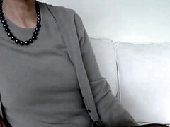 Amateur, Conversation vulgaire, Allemand, Hd, Mère que j'aimerais baiser, Jupe, Solo, Tabou