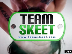 黒人, 指いじり, Hd, レズビアン, 淫乱熟女, コキ, ティーン