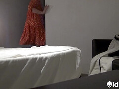 ぽっちゃり, ブロンド, バック, 手コキする, オナニー, 淫乱熟女, オマンコ, タトゥー