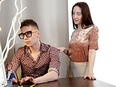 18 años, Culo grande, Verga grande, Mamada, Estilo perrito, Coño, Flaco, Adolescente