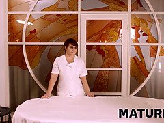 フェラチオ, エロ熟女, オナニー, 淫乱熟女, 母, 自然山雀, 義母, タトゥー