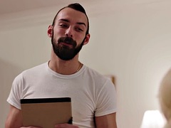 Anal, Lécher le cul, Grosse bite, Gros seins, Sucer une bite, Homosexuelle, Transsexuelle, Nénés