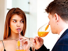 Grosse bite, Sucer une bite, En levrette, Seins naturels, Petite femme, Rousse roux, Adolescente, Nénés