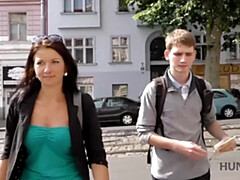 18 jaar, Pijpbeurt, Man die toekijkt, Tsjechisch, Geld, Gezichtspunt, Openbaar, Vrouw