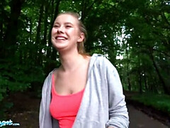 Pijpbeurt, Sperma shot, Diep in de keel, Natuurlijke tieten, Orgasme, Realiteit, Geschoren, Tieten likken