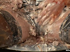 Женские бои, Еда, Атлас, Влажная