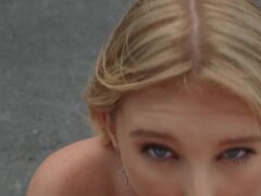 Outdoor sex with the cute teen is the best way to thank the guy