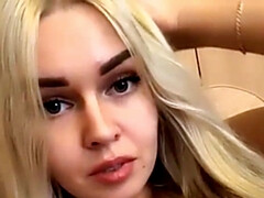 Amateur girl teases me making cum