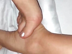 Leie, Grosser arsch, Füsse, Fußfetisch, Hausfrau, Milf, Pov, Ehefrau