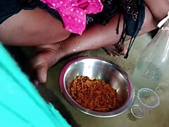 Anal, Tetas grandes, Pajear, Casero, Ama de casa, Latina, Pezones, Esposa