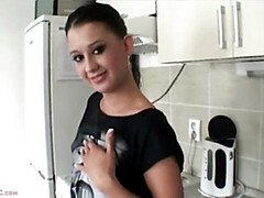 18 jahre, Arsch, Fingern, Masturbation, Natürlichen titten, Dürr, Solo, Jungendliche (18+)