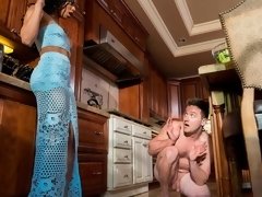 Cul, Gros cul, Noire, En levrette, Léchez, Chatte, Adolescente, Nénés