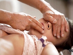 Morena, Europeo, Hd, Marido, Lencería, Tetas naturales, Coño, Flaco