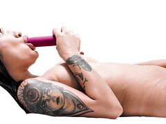 Asiatisch, Tussi, Schwarz, Masturbation, Pornostars, Solo, Taboo, Tätowierung