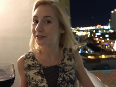 Enthousiasteling, Jurk, Nylonstof, Gezichtspunt, Kut duiken, Geschoren, Mager, Tieten likken