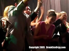 Anaal, Grote mammen, Bruinharig, Lul, Moeder die ik wil neuken, Orgie