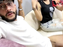 Amateur, Grosse bite, Brunette brune, Éjaculer dans la bouche, Conversation vulgaire, Léchez, Tabou, Adolescente