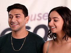 Sucer une bite, Gorge profonde, Doigter, Branlette thaïlandaise, Hd, Énorme, Mature, Réalité