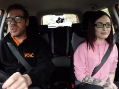 Amateur, Brunette brune, En levrette, Européenne, Hard, Hd, Réalité