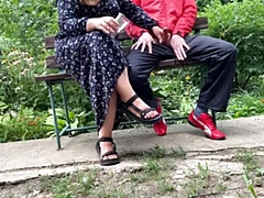 Belle grosse femme bgf, Gros cul, Rondelette, Poilue, Seins naturels, De plein air, Public, Fils