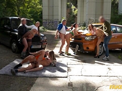 Grosser schwanz, Grosse titten, Blondine, Hundestellung, Hardcore, Realität, Tätowierung, Tittenfick