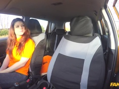 Gros seins, Voiture, Faciale, 2 femmes 1 homme, Masturbation, De plein air, Chatte, Plan cul à trois