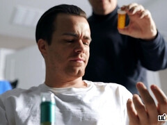 Поза 69, Спальня, Блондинки, Брюнетки, Семяизвержение, Латиноамериканки, Мастурбация, Между сисек