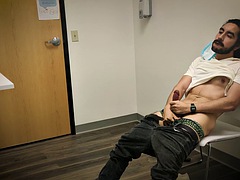 Asiatique, Grosse bite, Attrapée, Tir de sperme, Philippine, Fille latino, Muscle, Public